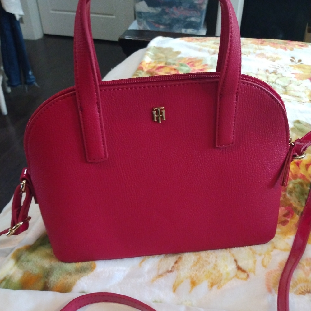 Tommy Hilfiger red purse